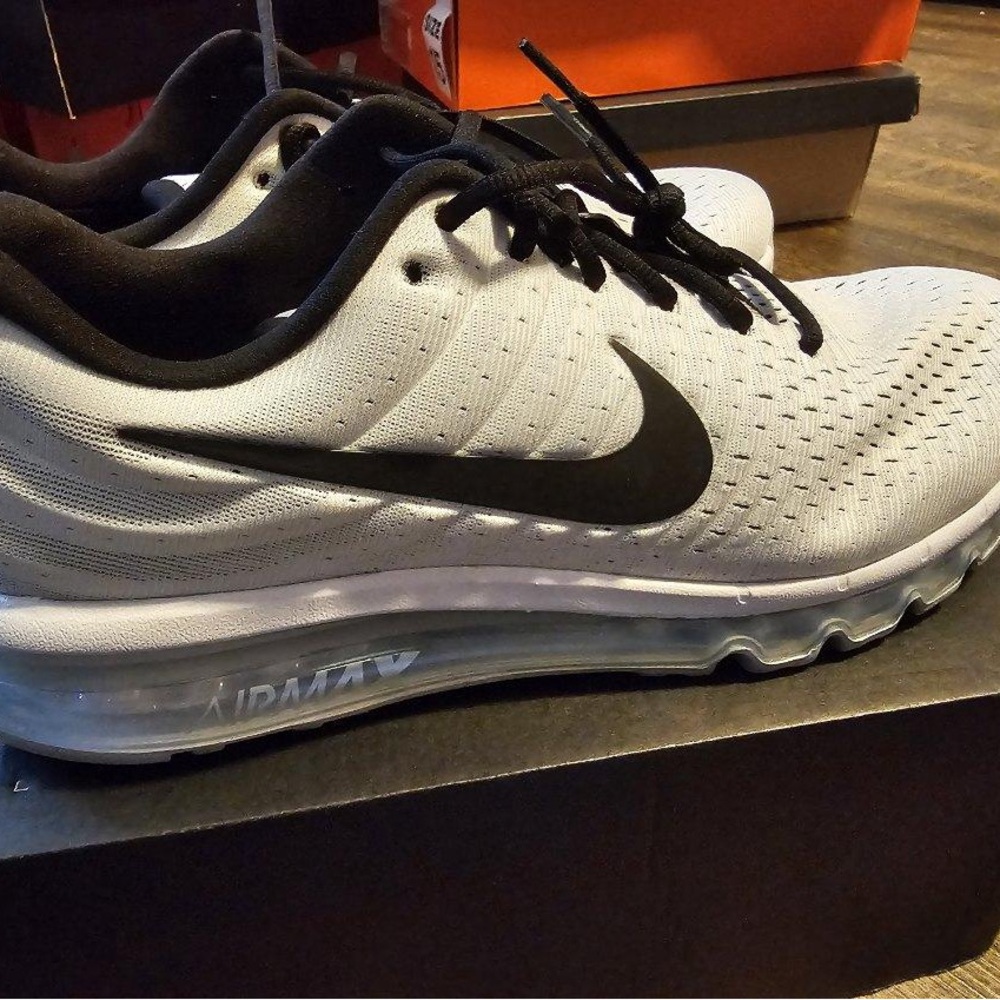 Nike Air Max Men's Sneakers - White and Black